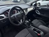 Opel Astra bei Sportwagen.expert - Abbildung (11 / 15)