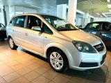 Opel Zafira bei Sportwagen.expert - Abbildung (8 / 15)