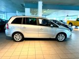 Opel Zafira bei Sportwagen.expert - Abbildung (10 / 15)