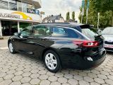 Opel Insignia bei Sportwagen.expert - Abbildung (4 / 15)