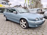 Jaguar X-Type bei Sportwagen.expert - Abbildung (3 / 15) Jaguar X-Type bei Sportwagen.expert - Abbildung (3 / 15)