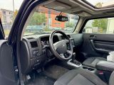 Hummer H3 bei Sportwagen.expert - Abbildung (11 / 15)