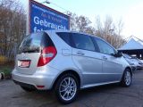 Mercedes-Benz A-Klasse bei Sportwagen.expert - Abbildung (6 / 10)