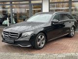 Mercedes-Benz E 220d 4Matic T Avantgarde bei Sportwagen.expert - Abbildung (12 / 15)