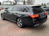 Mercedes-Benz E 220d 4Matic T Avantgarde bei Sportwagen.expert - Abbildung (2 / 15)