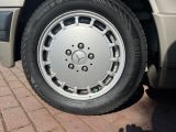 Mercedes-Benz 190 bei Sportwagen.expert - Abbildung (7 / 15)