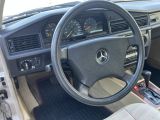 Mercedes-Benz 190 bei Sportwagen.expert - Abbildung (15 / 15)