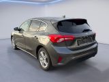 Ford Focus bei Sportwagen.expert - Abbildung (6 / 15)