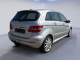 Mercedes-Benz B-Klasse bei Sportwagen.expert - Abbildung (4 / 15)