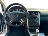 Mercedes-Benz B-Klasse bei Sportwagen.expert - Abbildung (9 / 15)