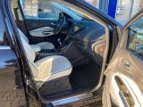 Ford Kuga bei Sportwagen.expert - Abbildung (3 / 15)