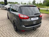 Ford C-MAX bei Sportwagen.expert - Abbildung (4 / 15)