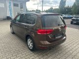 VW Touran bei Sportwagen.expert - Abbildung (8 / 15)