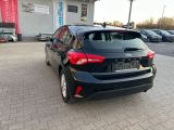 Ford Focus bei Sportwagen.expert - Abbildung (6 / 15)