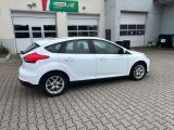 Ford Focus bei Sportwagen.expert - Abbildung (4 / 15)