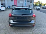 Ford Focus bei Sportwagen.expert - Abbildung (7 / 15)