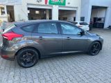 Ford Focus bei Sportwagen.expert - Abbildung (4 / 15)