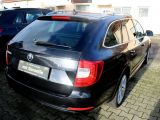 Skoda Superb bei Sportwagen.expert - Abbildung (4 / 15)