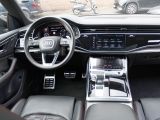 Audi RSQ8 bei Sportwagen.expert - Abbildung (10 / 15)