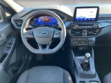 Ford Kuga bei Sportwagen.expert - Abbildung (10 / 15)
