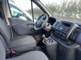 Opel Vivaro bei Sportwagen.expert - Abbildung (6 / 9)