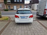 Mercedes-Benz B-Klasse bei Sportwagen.expert - Abbildung (6 / 15)