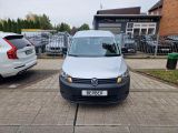 VW Caddy bei Sportwagen.expert - Abbildung (2 / 15)