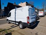 Ford Transit bei Sportwagen.expert - Abbildung (7 / 15)