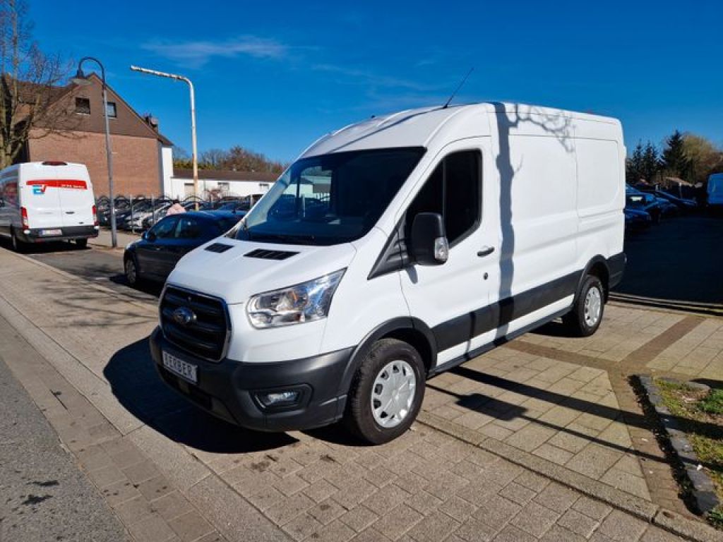 Ford Transit bei Sportwagen.expert - Hauptabbildung Ford Transit bei Sportwagen.expert - Hauptabbildung