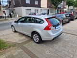 Volvo V60 bei Sportwagen.expert - Abbildung (7 / 15)