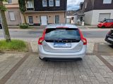 Volvo V60 bei Sportwagen.expert - Abbildung (6 / 15)