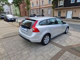 Volvo V60 bei Sportwagen.expert - Abbildung (5 / 15)
