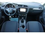 VW Tiguan bei Sportwagen.expert - Abbildung (14 / 15)