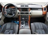 Land Rover Range Rover bei Sportwagen.expert - Abbildung (14 / 15)