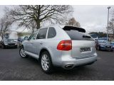 Porsche Cayenne bei Sportwagen.expert - Abbildung (5 / 15)