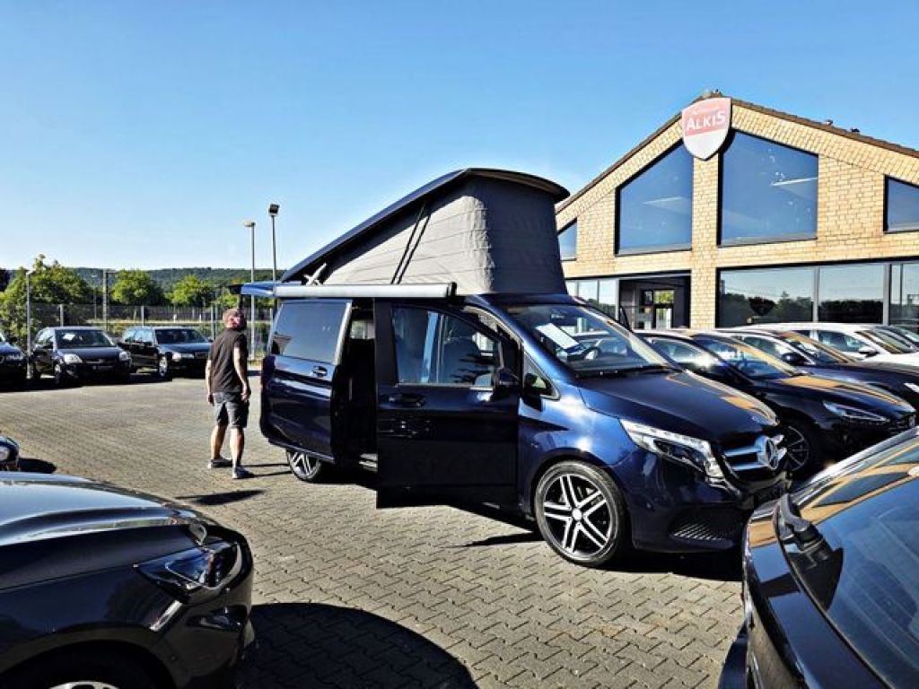 Mercedes-Benz 250 bei Sportwagen.expert - Hauptabbildung Mercedes-Benz 250 bei Sportwagen.expert - Hauptabbildung