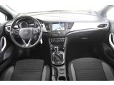 Opel Astra bei Sportwagen.expert - Abbildung (2 / 15)