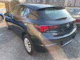 Opel Astra bei Sportwagen.expert - Abbildung (6 / 15)