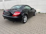 Mercedes-Benz SLK-Klasse bei Sportwagen.expert - Abbildung (5 / 10)