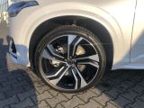 Volvo XC90 bei Sportwagen.expert - Abbildung (6 / 15)