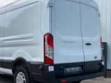 Ford Transit bei Sportwagen.expert - Abbildung (4 / 15)