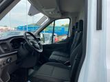 Ford Transit bei Sportwagen.expert - Abbildung (9 / 15)