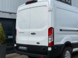 Ford Transit bei Sportwagen.expert - Abbildung (6 / 15)