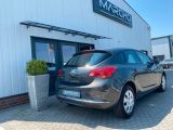 Opel Astra bei Sportwagen.expert - Abbildung (5 / 15)