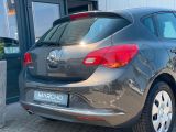 Opel Astra bei Sportwagen.expert - Abbildung (6 / 15)