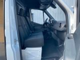 Mercedes-Benz Sprinter bei Sportwagen.expert - Abbildung (12 / 15)