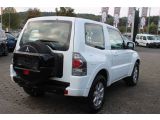 Mitsubishi Pajero bei Sportwagen.expert - Abbildung (6 / 15)