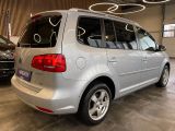 VW Touran bei Sportwagen.expert - Abbildung (6 / 15)