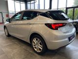 Opel Astra bei Sportwagen.expert - Abbildung (6 / 15)