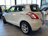 Suzuki Swift bei Sportwagen.expert - Abbildung (3 / 15)